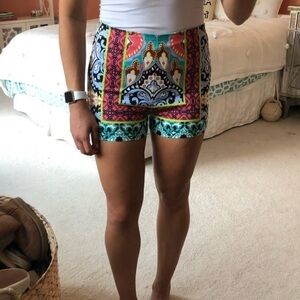 Flying Tomato Boho Chic Shorts Size Large